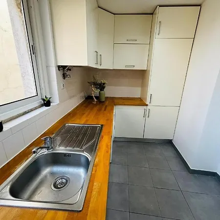 The Crespo House 2d - Comfortable بيت ضيافة Lisboa